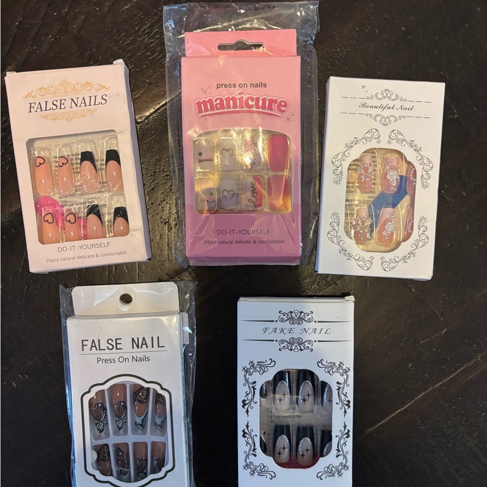 Assorted Press-On False Nails Set